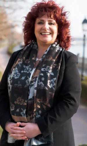 janvarine-gyuricza-andrea.ljgya-0-0-600